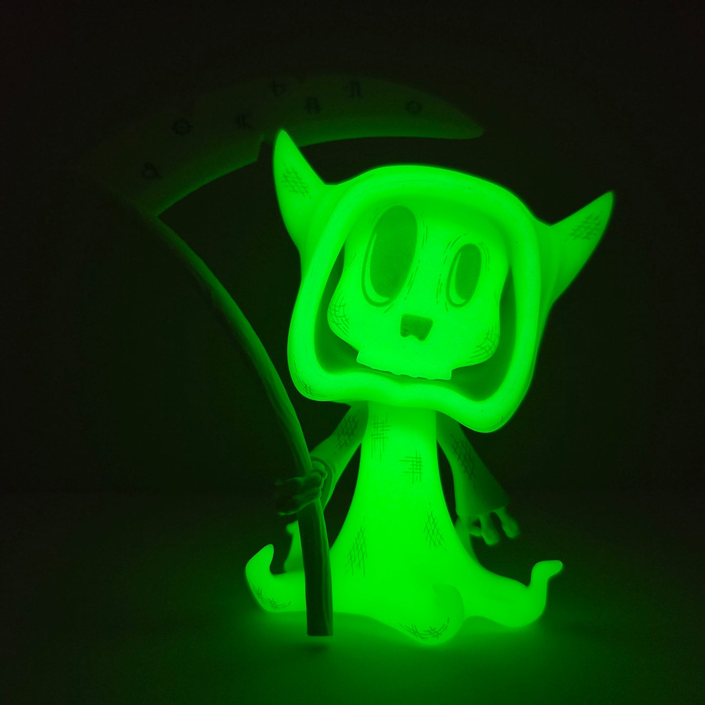 Green Glow Mortem Figure Only